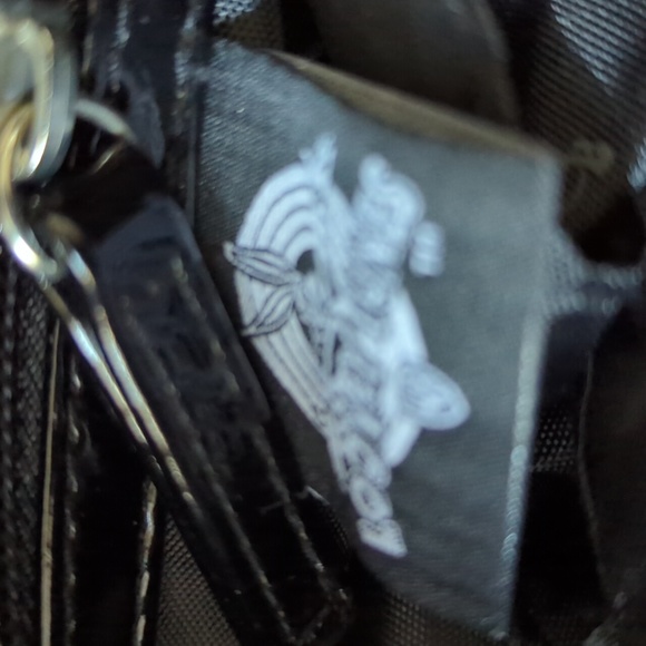 Purse patent leather. Good condition. - Picture 4 of 4